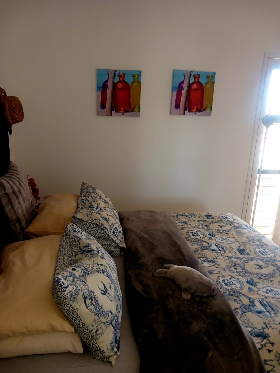 To Let 2 Bedroom Property for Rent in Beachfront Western Cape